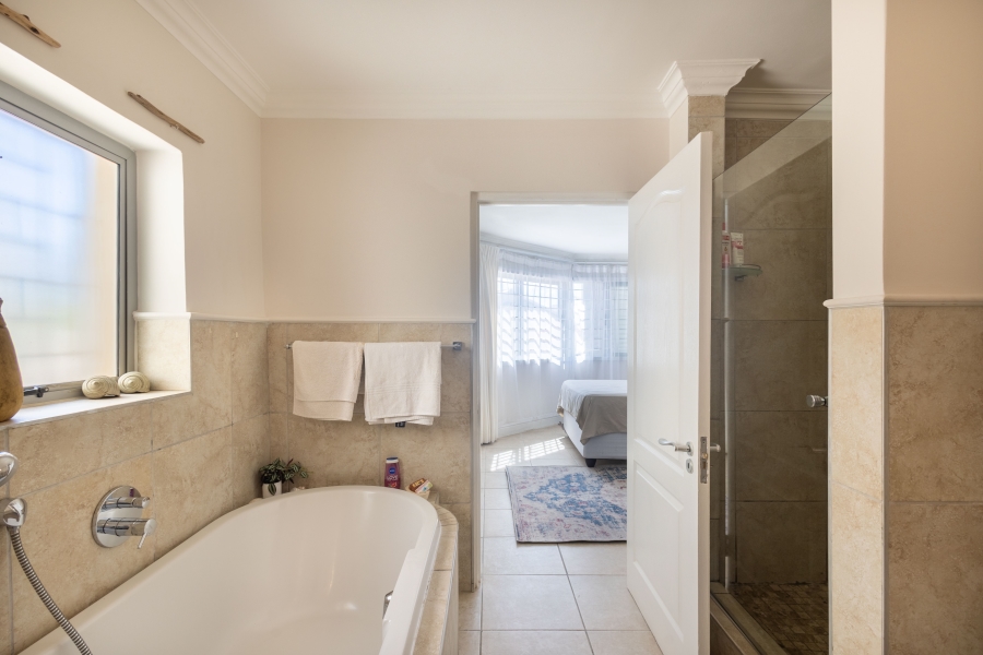 To Let 3 Bedroom Property for Rent in Plettenberg Bay Central Western Cape